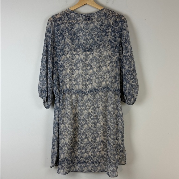 Club Monaco Silk Blue and White Long Sleeve Dress Size 0 - Picture 4 of 8